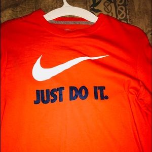 NIKE MEN’S LONG SLEEVE TEE